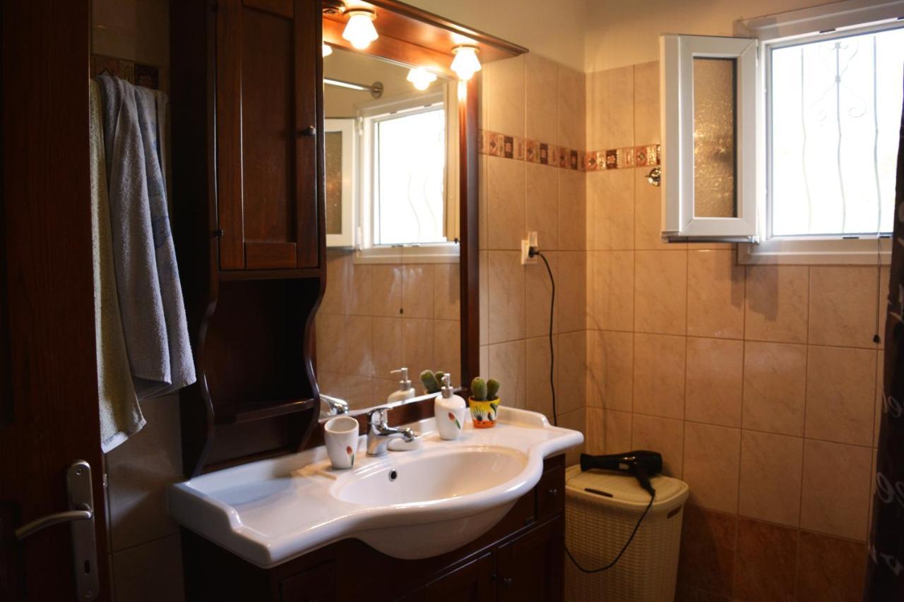 Villa Skafonas Sinarádes 외부 사진